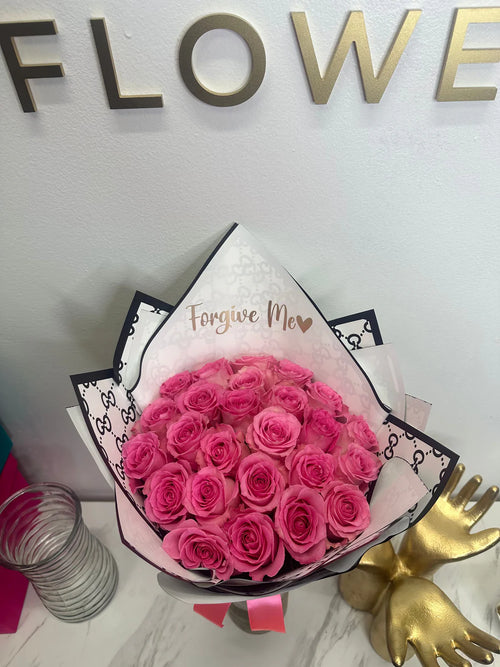 25 Pink Roses Bouquet with Gucci-Style Floral Paper | Fresh Pink Roses