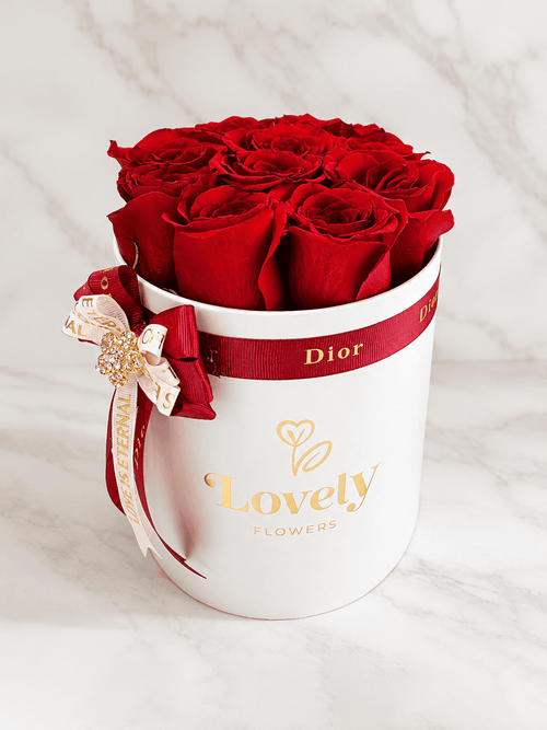 Crimson Love – 10 Red Roses