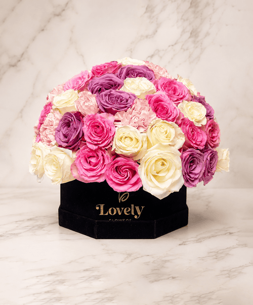 Hexagonal Box Roses and Carnation