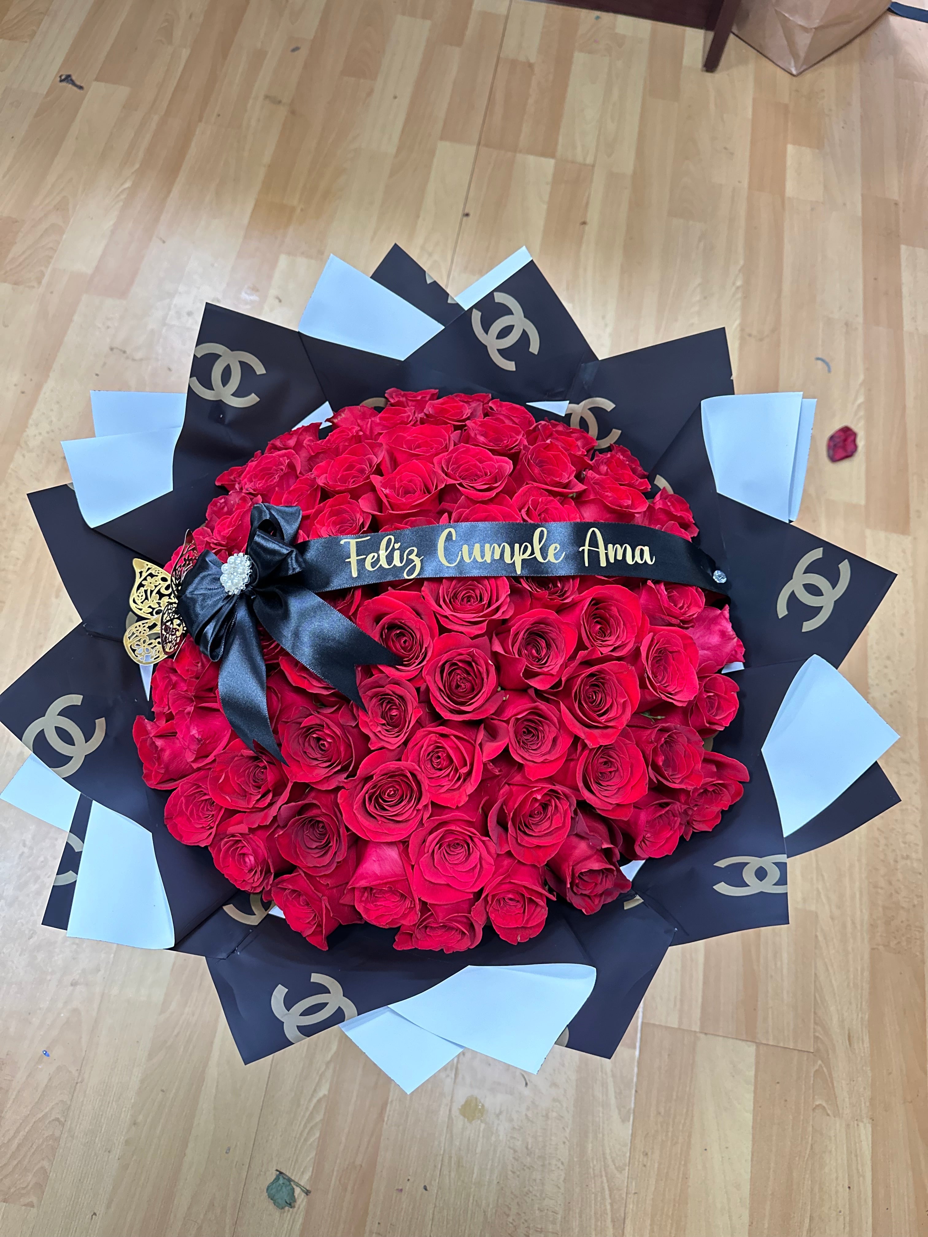 75 Count Roses 75 Roses with Channel Paper – Lovely Flowers Dallas