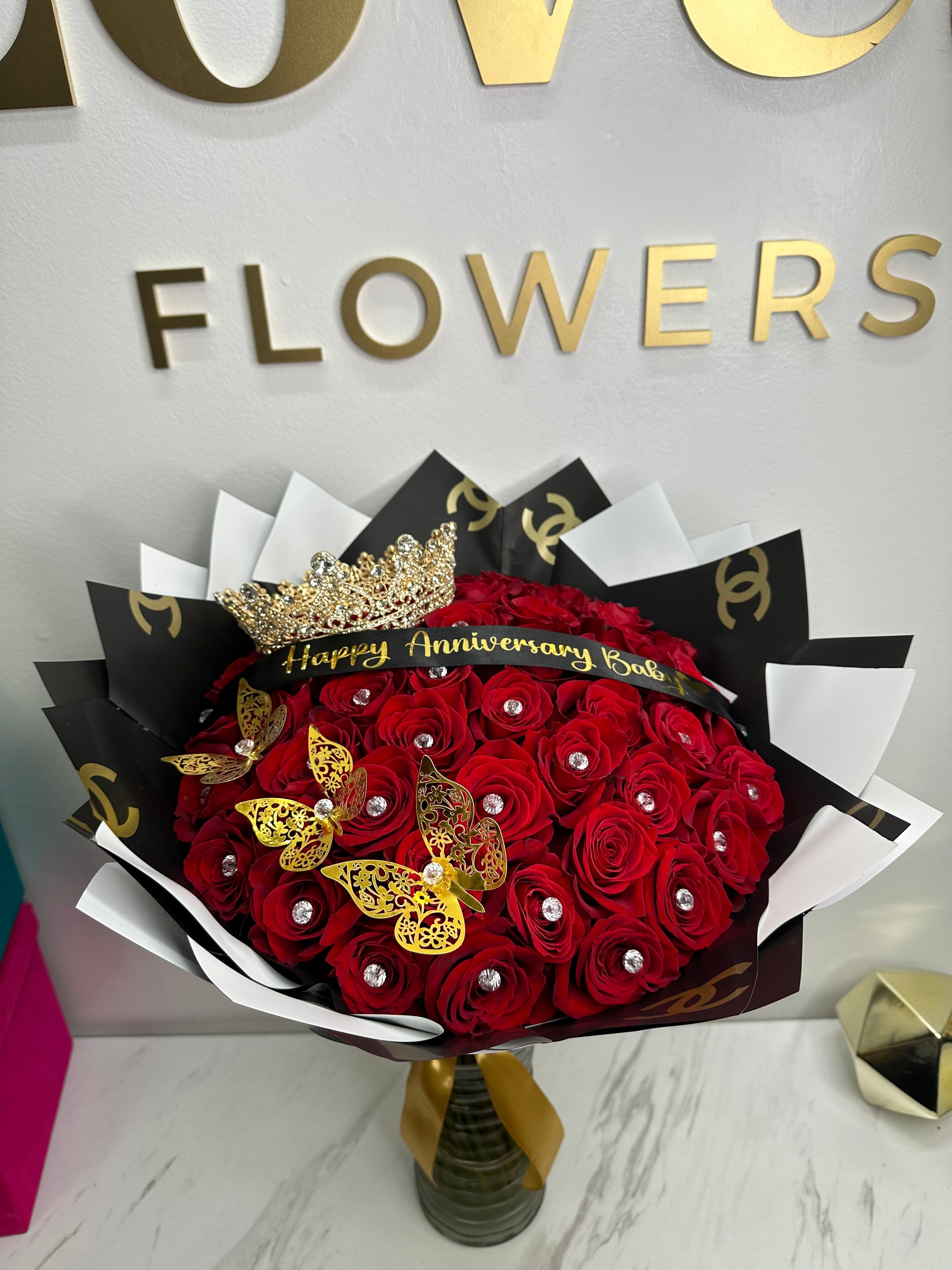 50 Red Roses & Channel Wrapping