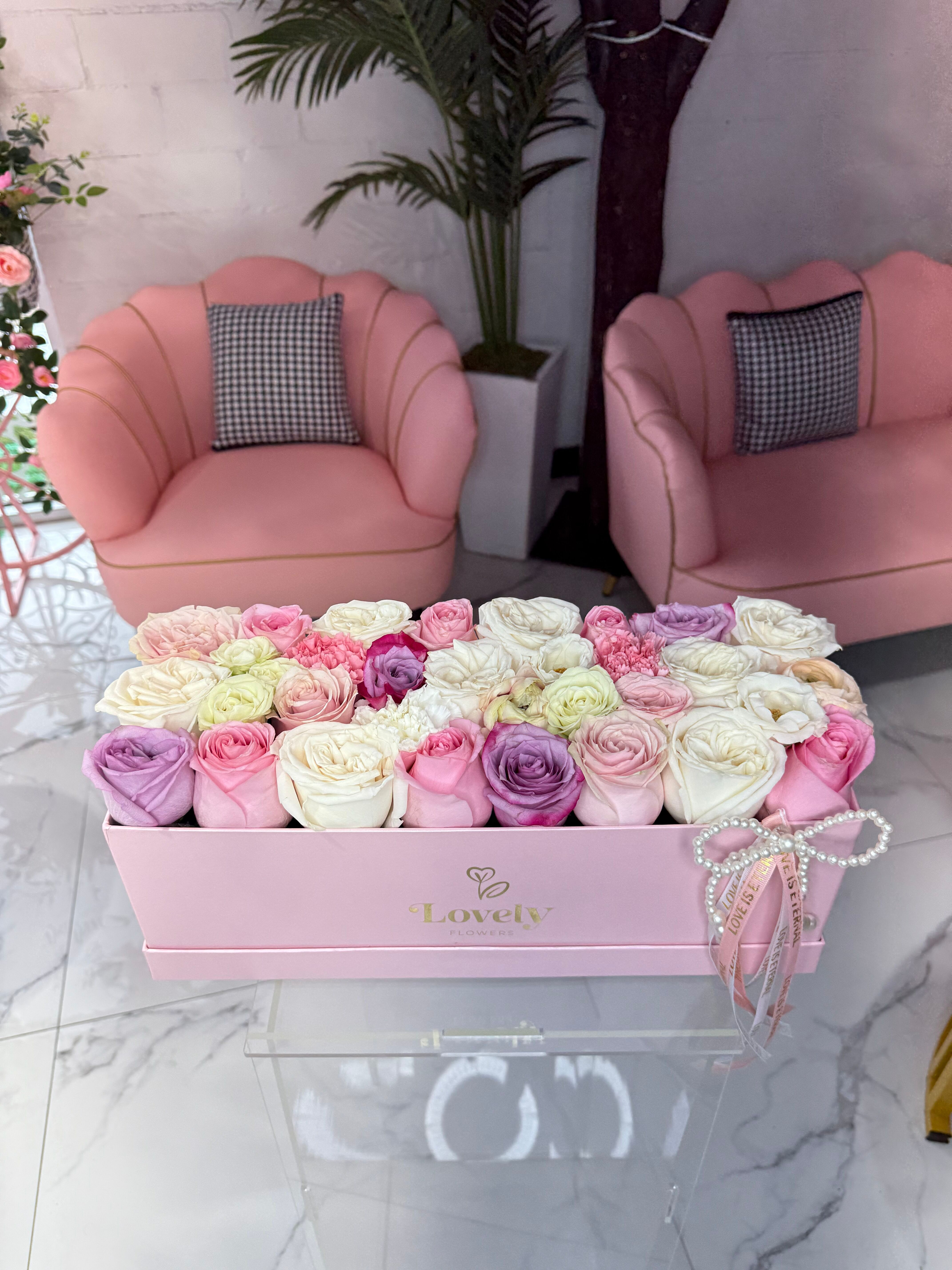 Flat Square Lovely Pink Box