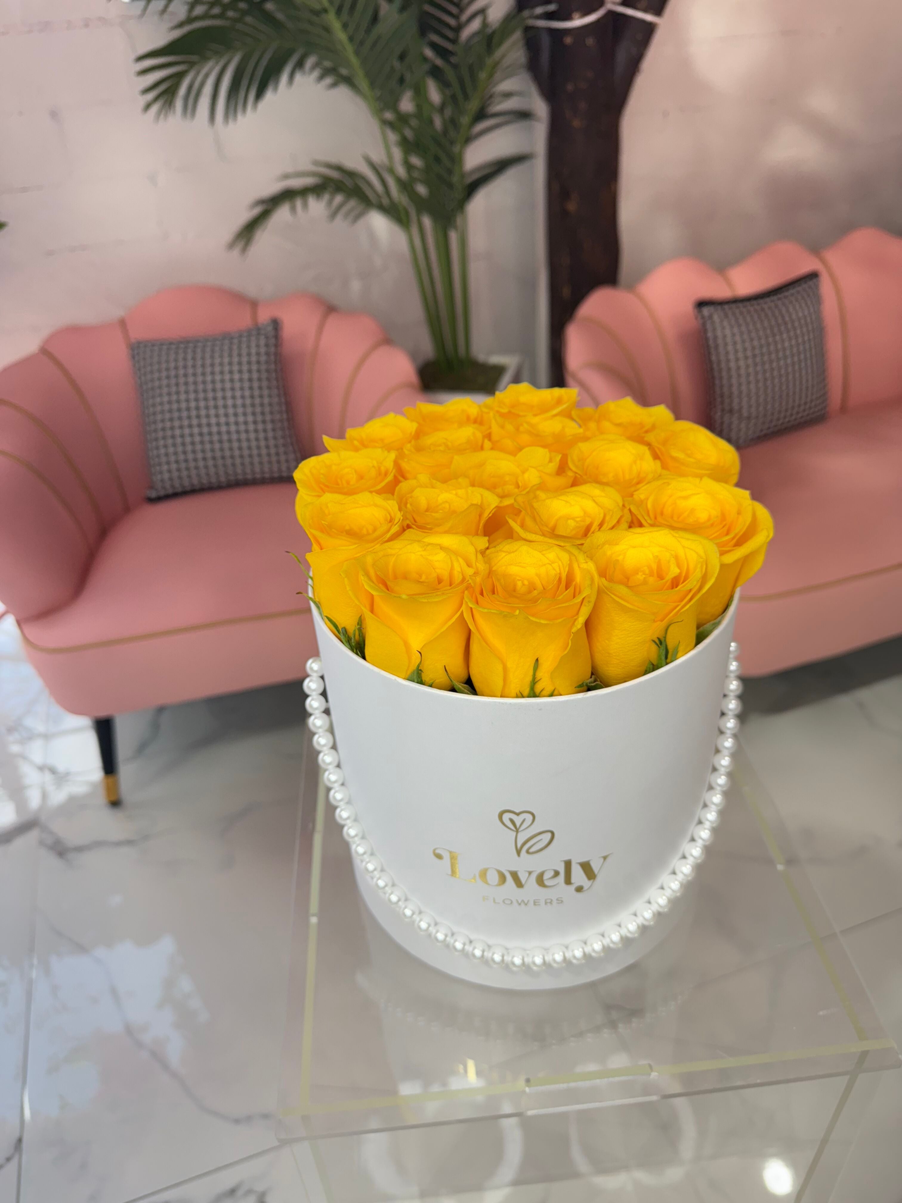 Lovely Yellow Pearl Box