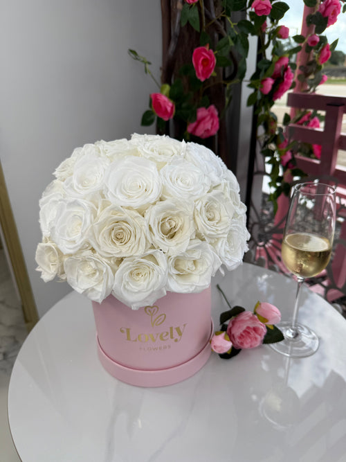 Pink Box Dome White Everlasting Roses