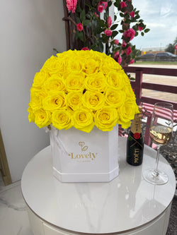 50 Everlasting Yellow Rose Corner  Box