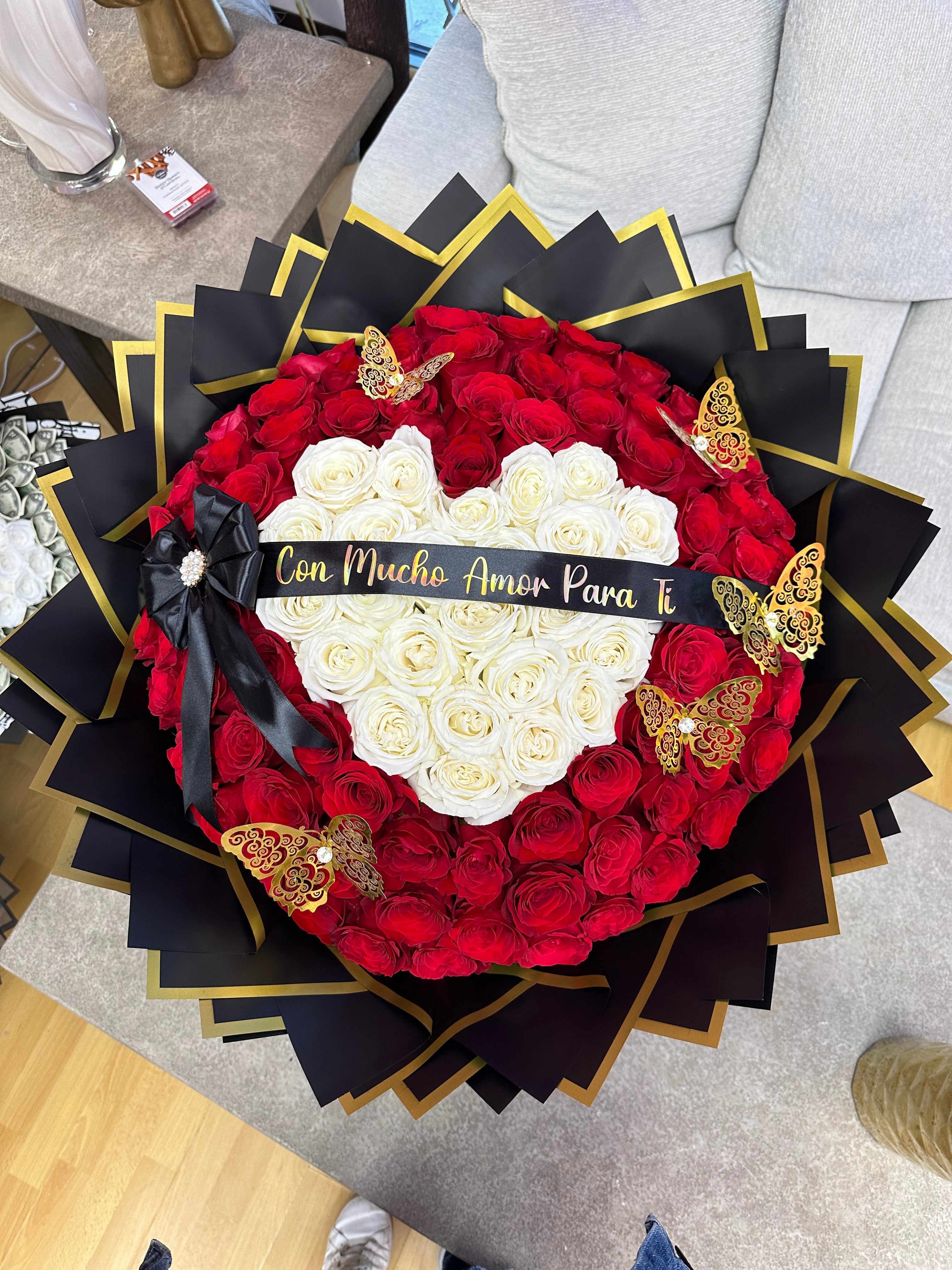 100 Roses + Heart Shape