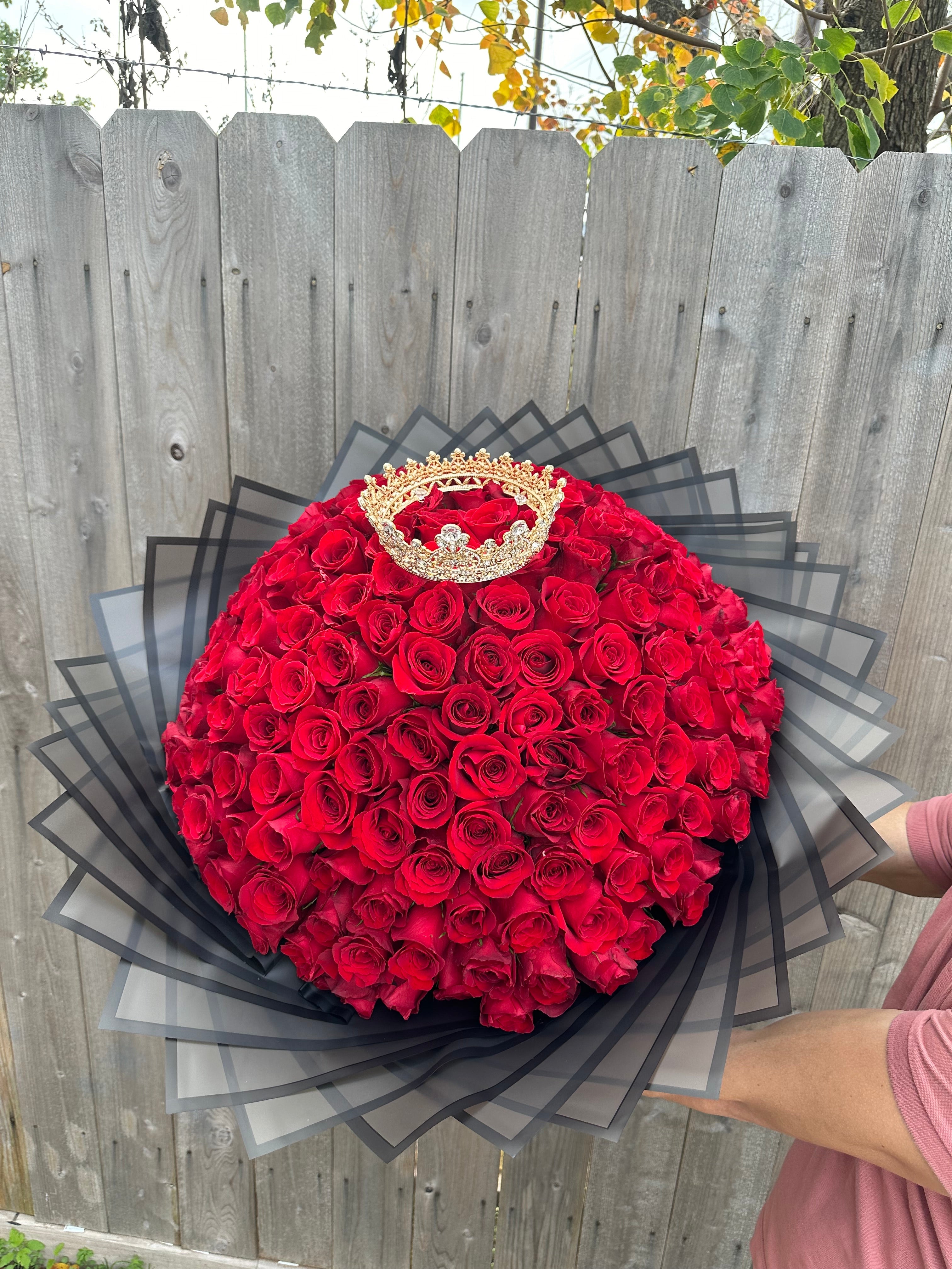 200 Red Roses Bouquet