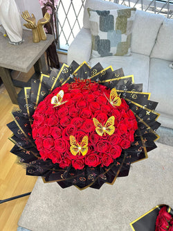 75 Roses + Lv Mesh