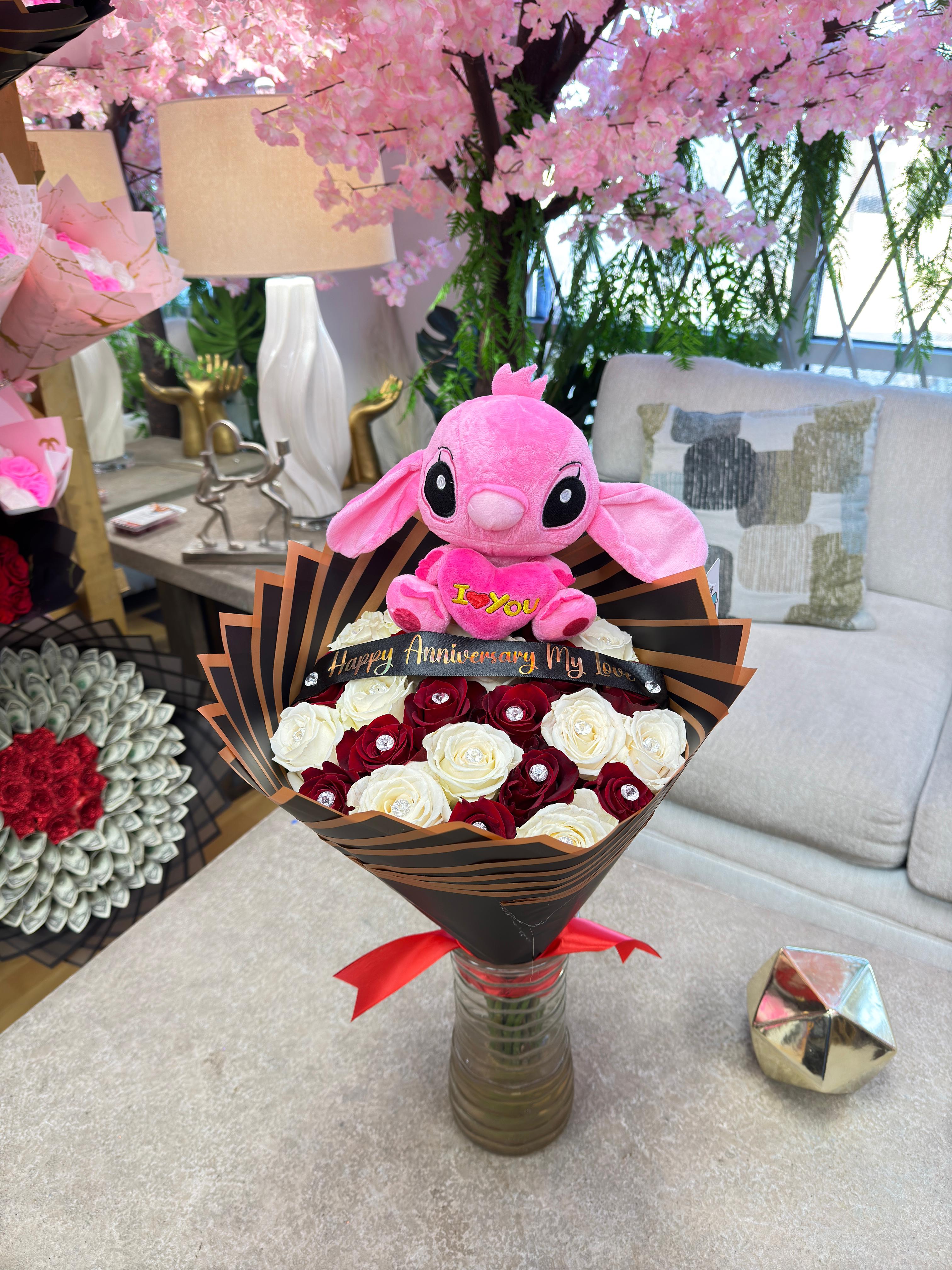 25 Rosas White and Red + Stitch + Banner + Diamonds