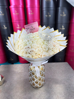 50 White Roses