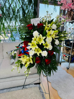 Standing Spray White Red and Blue