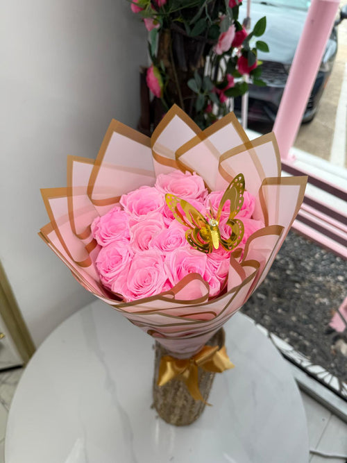 12 Rosas Eternas Rosadas ~  Pink Eternal Roses