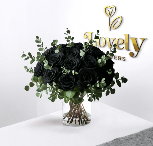 Black Rose Luxury Vase
